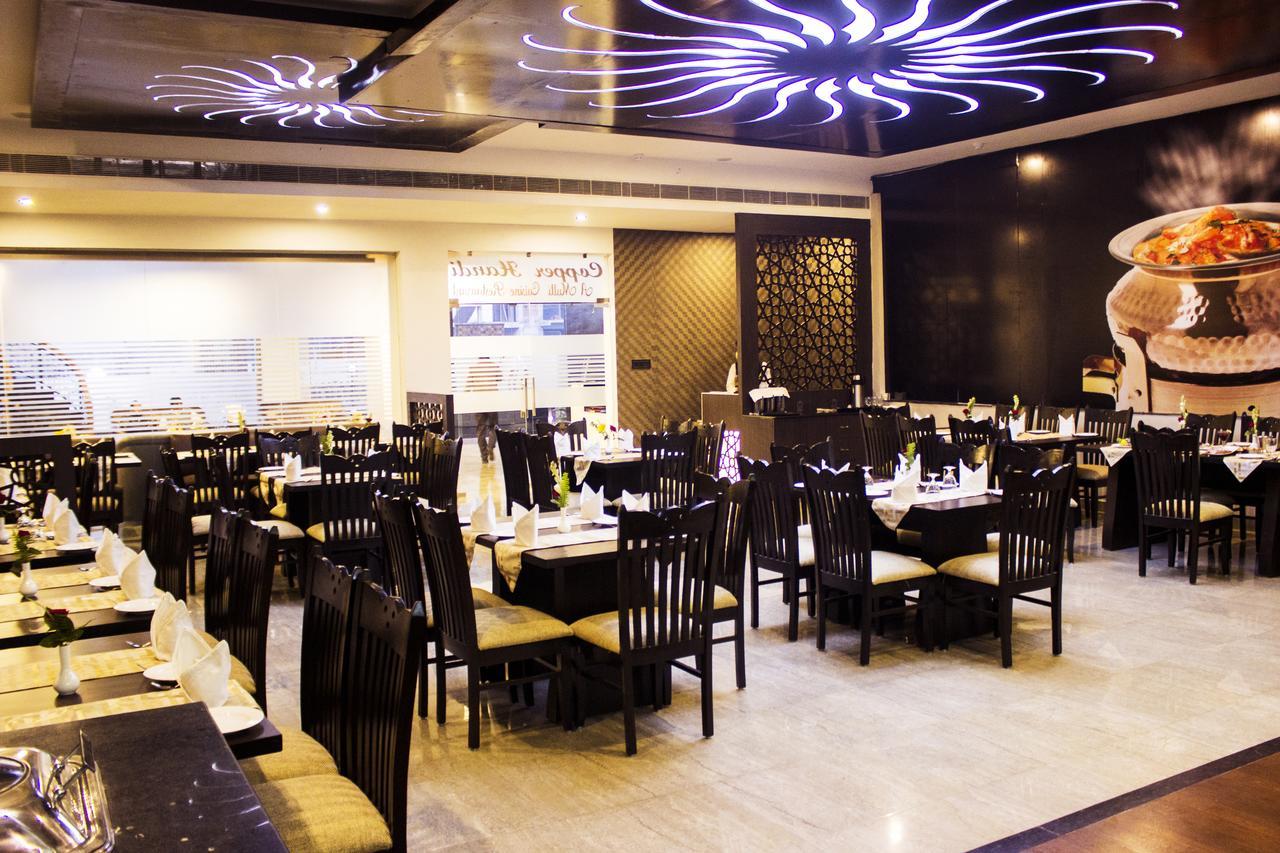 Vijay Paradise Lucknow Extérieur photo