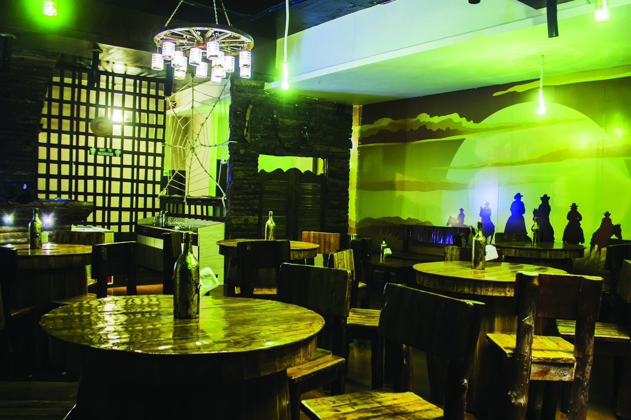 Vijay Paradise Lucknow Extérieur photo